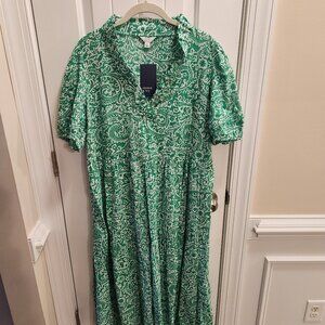 Crown & Ivy Green and White Dress - NWT
